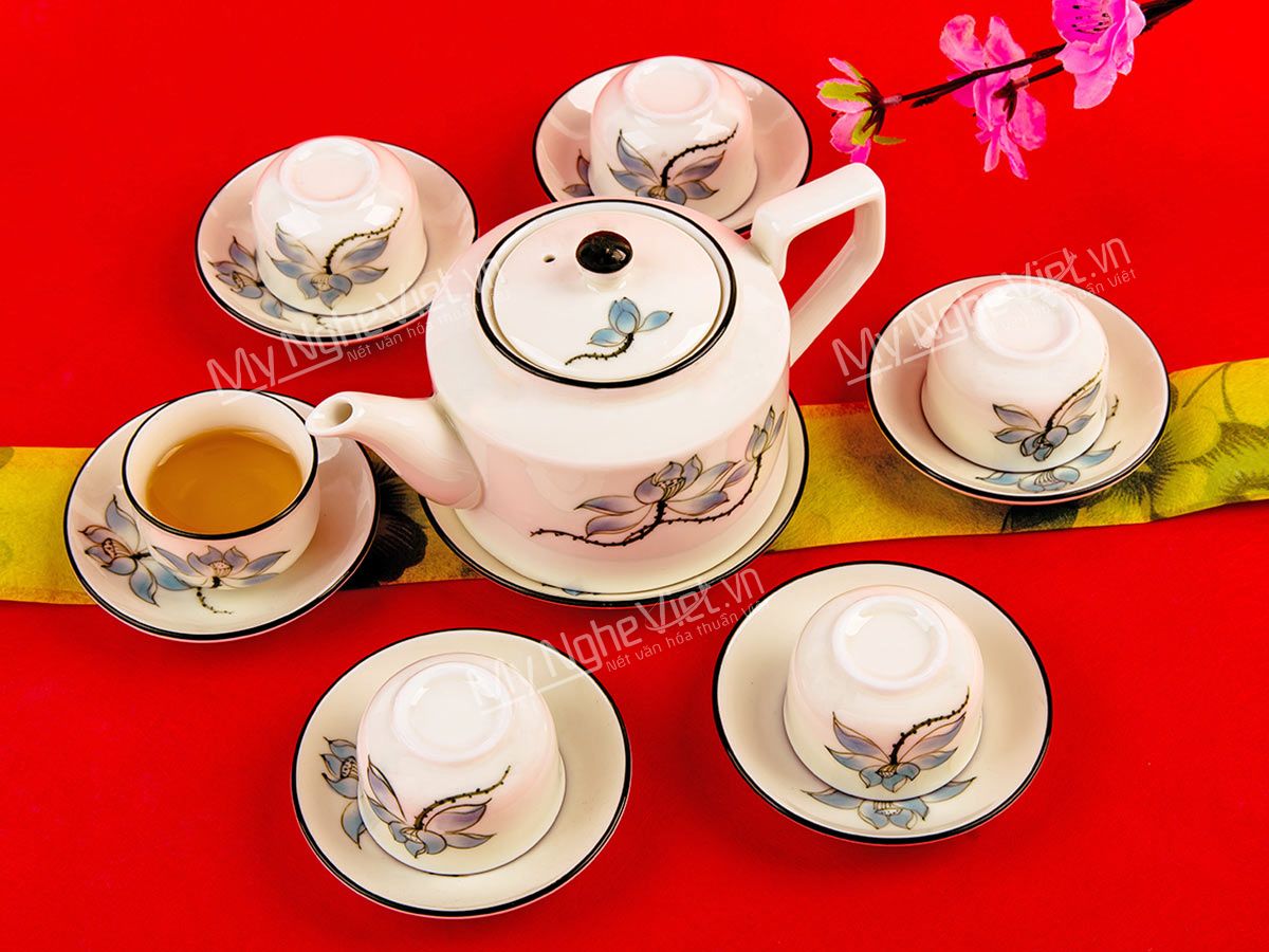 Bình trà in logo quà tặng Tết